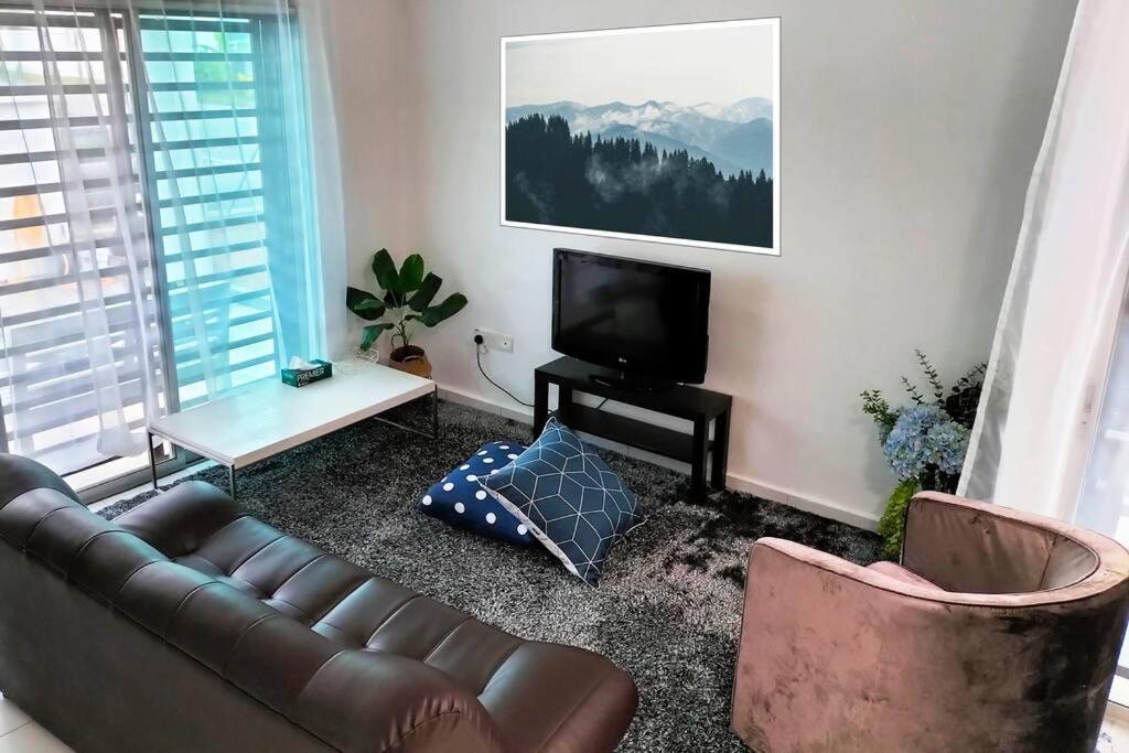 Iris 55 Corner Lot House Spacious Outdoor With Wi-Fi Johor Bahru Dış mekan fotoğraf