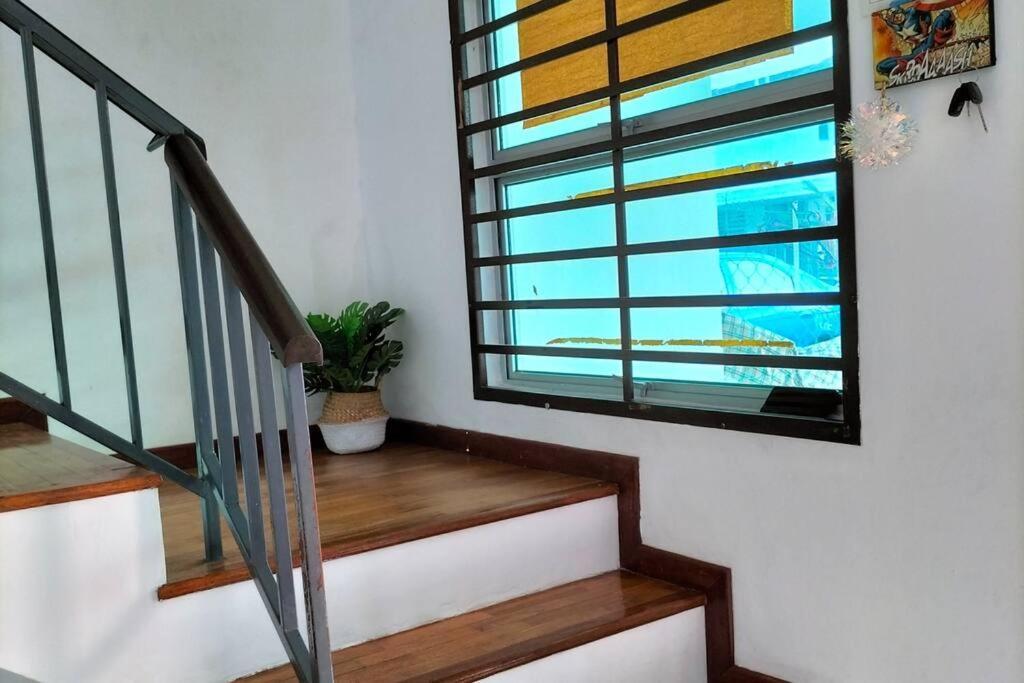 Iris 55 Corner Lot House Spacious Outdoor With Wi-Fi Johor Bahru Dış mekan fotoğraf
